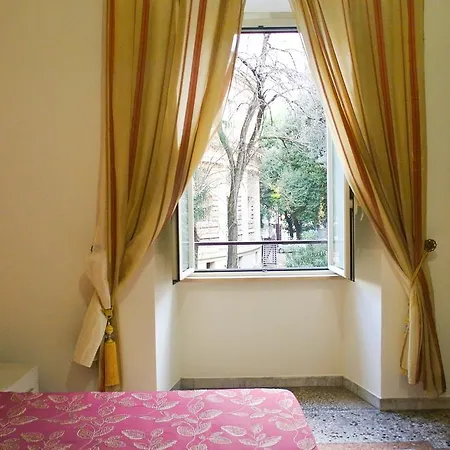 Hellokitty ローマ