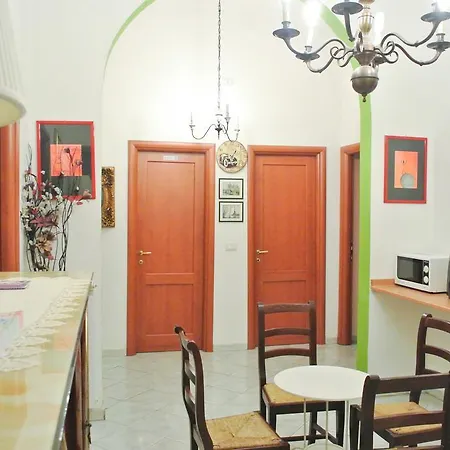 Hellokitty 2* ローマ