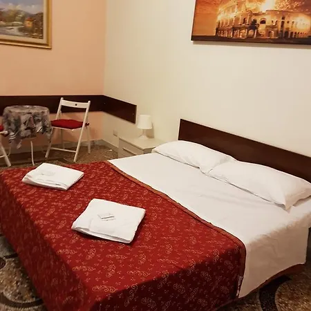 Hellokitty ゲストハウス 2*