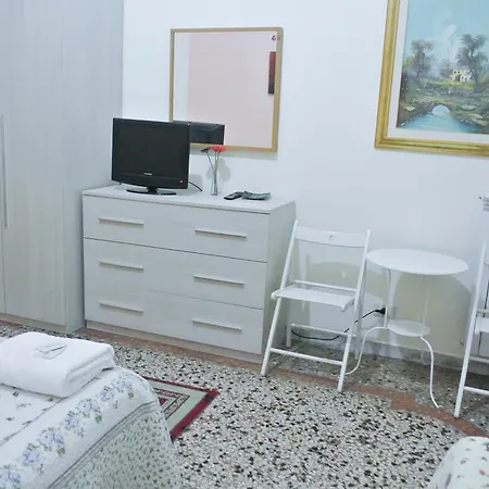 Hellokitty Guest house