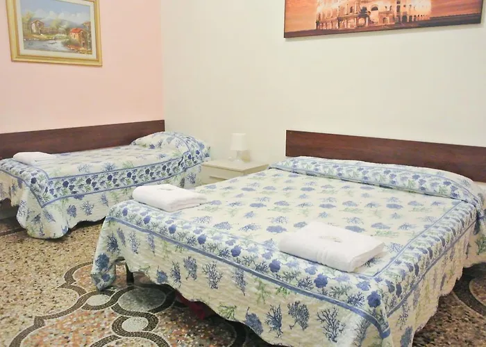 Hellokitty Πανσιόν 2*